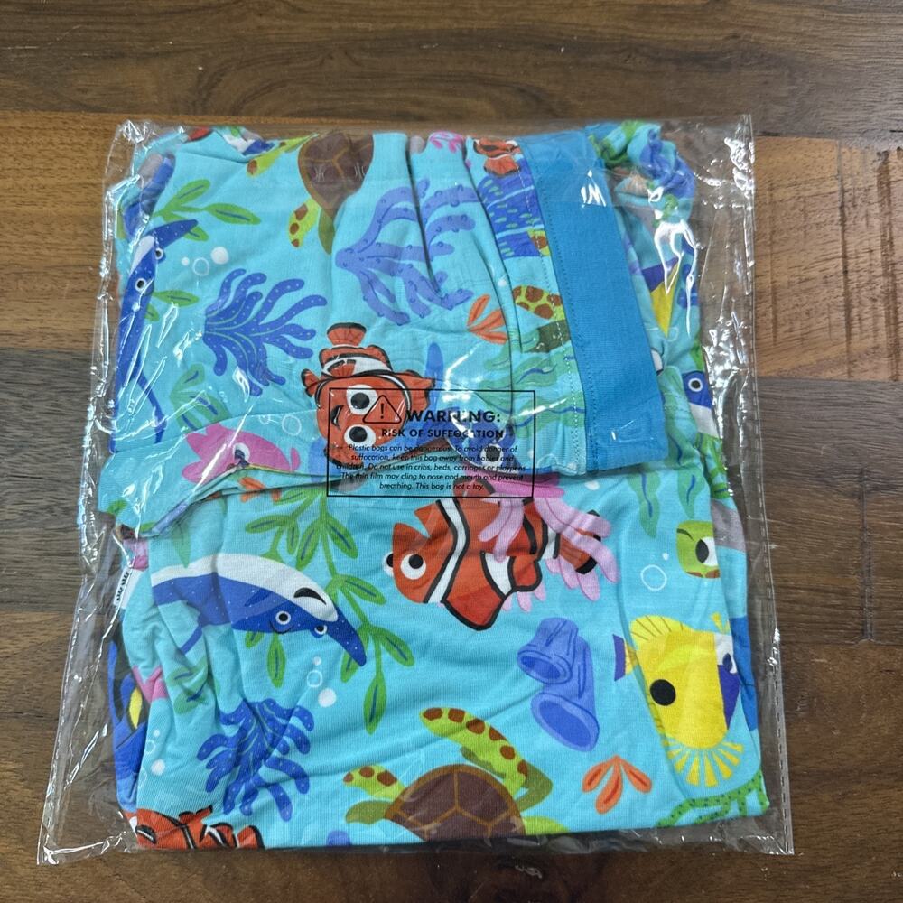Little Sleepies Finding Nemo Size 3T NWT - Picture 3 of 3